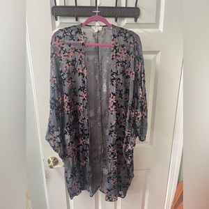 Peach Love Floral and Velvet Detail Kimono
